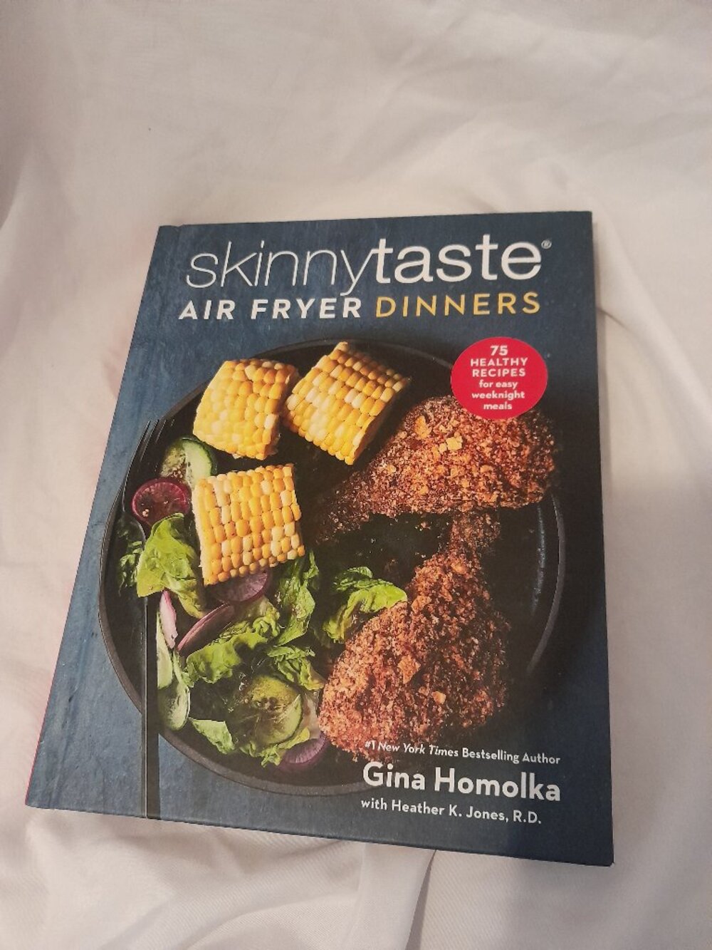 Skinnytaste Air Fryer Dinners Cookbook - Gina Homolka - Like New Hardcover